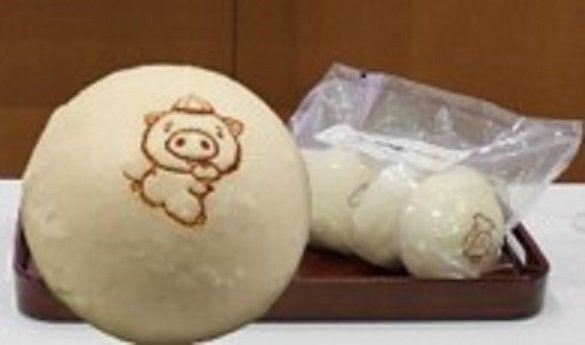 27　神石高原ポーク　肉まん